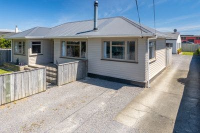 25 Doran Street, Richmond , Tasman, Nelson | Tall Poppy 