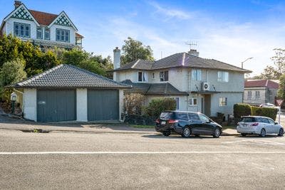 2 Ure Street, South Hill, Oamaru, Otago | Tall Poppy 