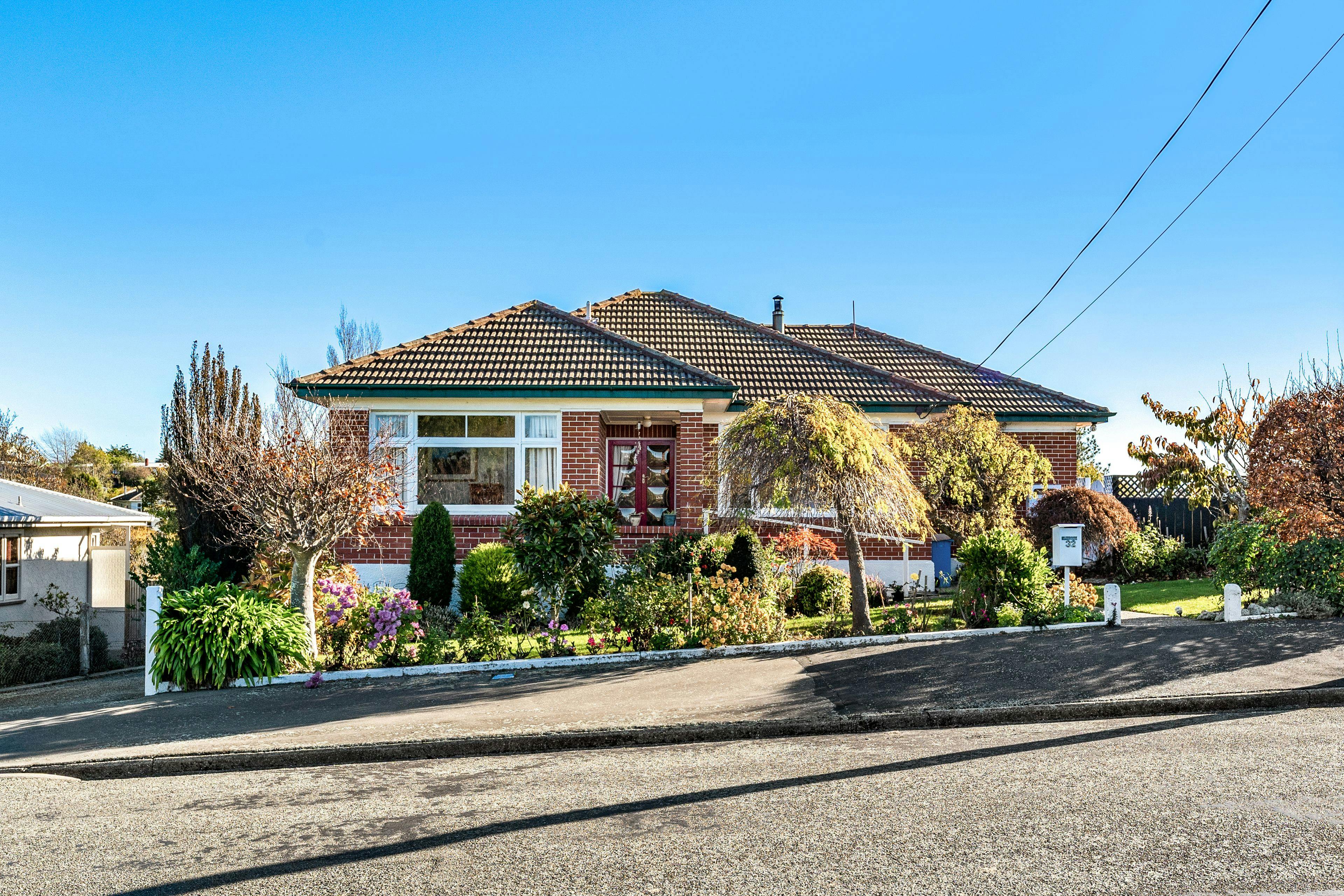 32 Queens Crescent, Oamaru, Waitaki, Otago | Tall Poppy 