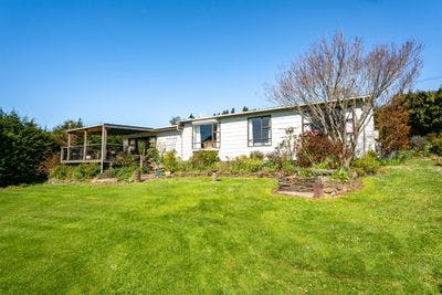 18 Troup Street, Herbert, Waitaki, Otago | Tall Poppy 