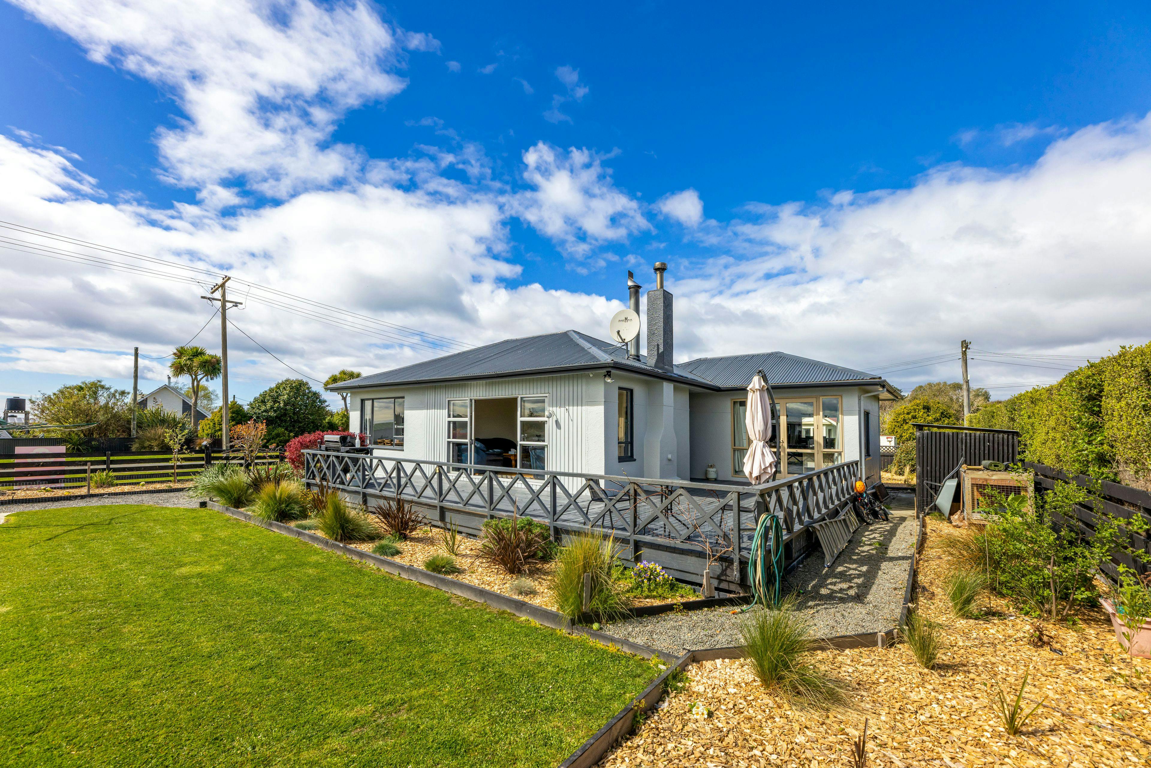 57 Durham Street, Hampden, Waitaki, Otago | Tall Poppy 