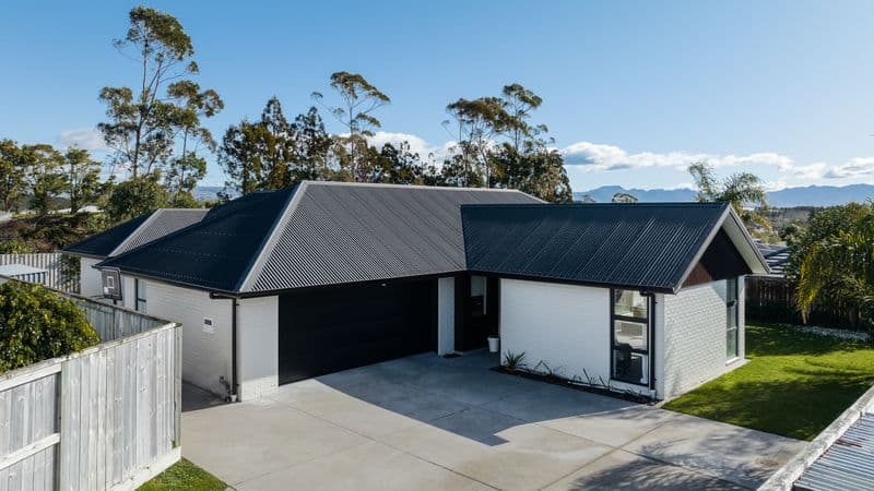 18 Charlotte Drive, Omokoroa, Western Bay Of Plenty