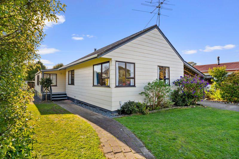 8 Brandon Street, Otaki, Kapiti Coast