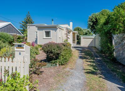 5 Kapiti Lane, Otaki Beach, Kapiti Coast, Wellington | Tall Poppy 