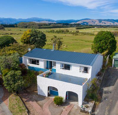 9 O'Rourke Place, Otaki Beach, Kapiti Coast, Wellington | Tall Poppy 