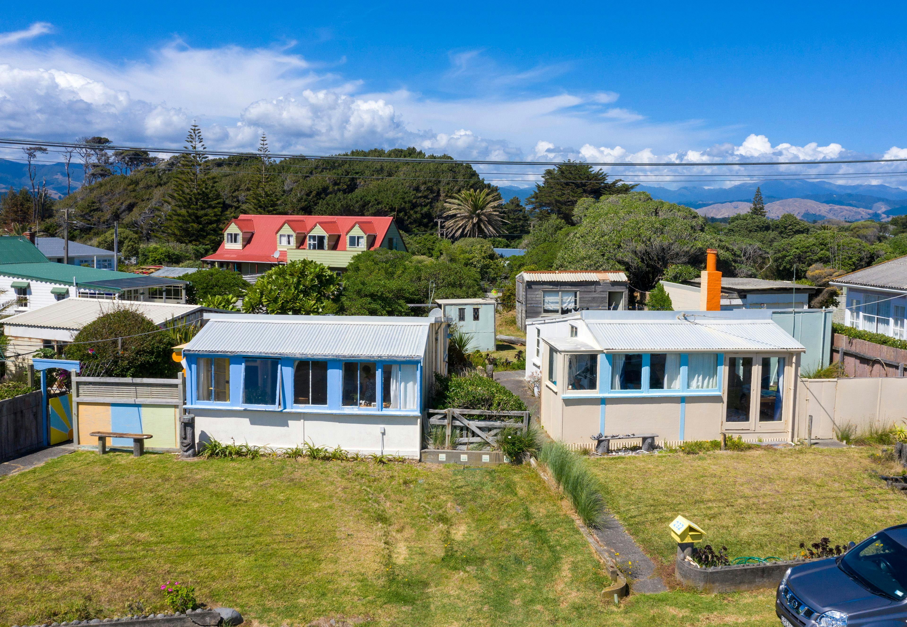 230-232 Marine Parade, Otaki Beach, Kapiti Coast, Wellington | Tall Poppy 