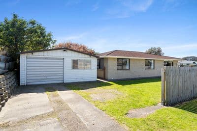 87 Norfolk Crescent, Otaki Beach, Kapiti Coast, Wellington | Tall Poppy 