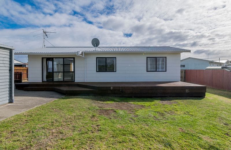 9 Colenso Place, Otaki Beach, Kapiti Coast