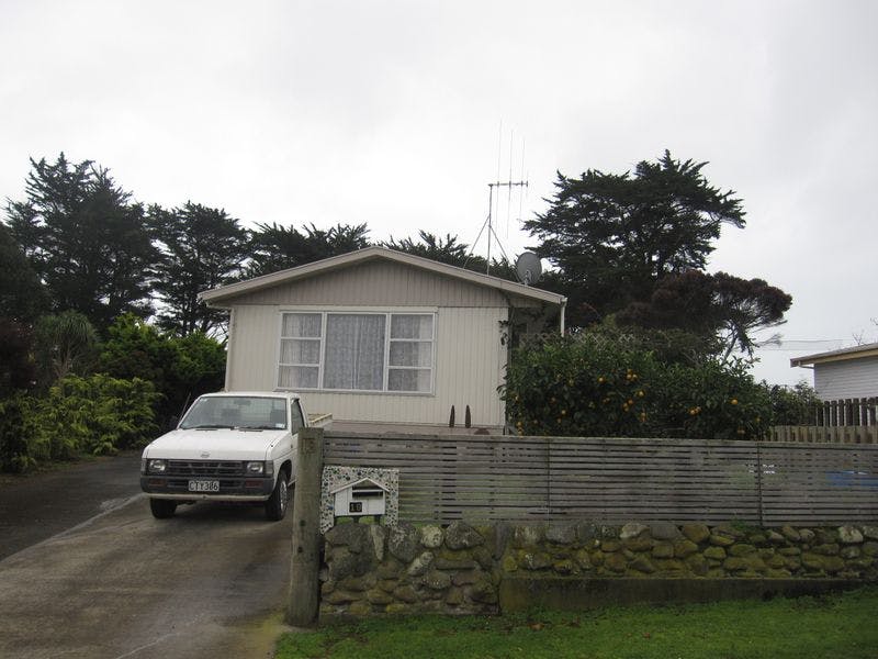 19 Mountain View Terrace, Otaki Beach, Kapiti Coast