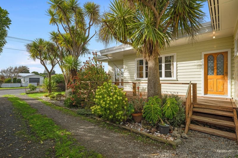 35 Kiharoa Street, Otaki Beach, Kapiti Coast