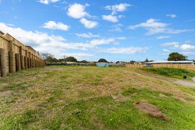 25 Seagrass Place, Otaki Beach, Kapiti Coast, Wellington | Tall Poppy 