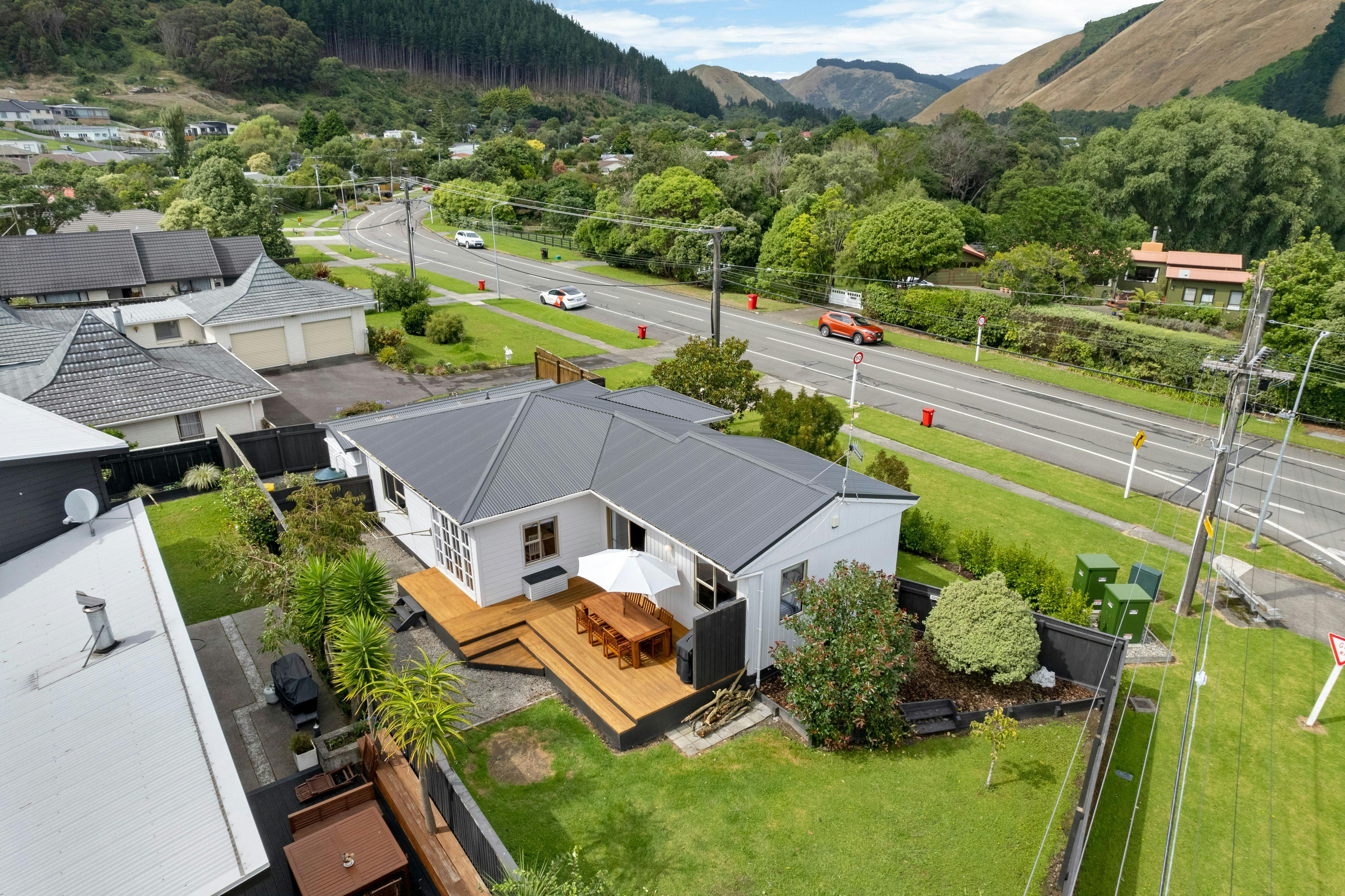 41 Elizabeth Street, Waikanae, Kapiti Coast, Wellington | Tall Poppy 