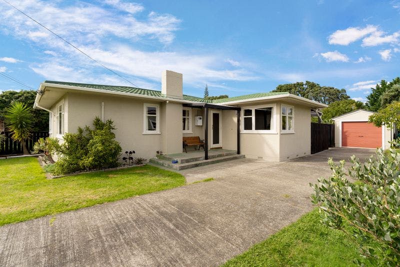 29 Manuka Street, Otaki Beach, Kapiti Coast