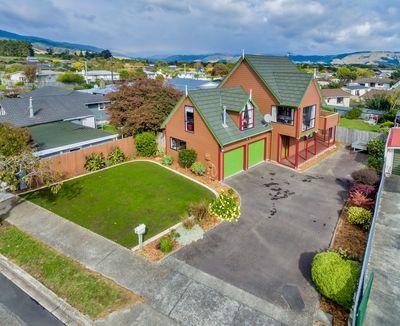 4 Tararua Crescent, Otaki, Kapiti Coast, Wellington | Tall Poppy 