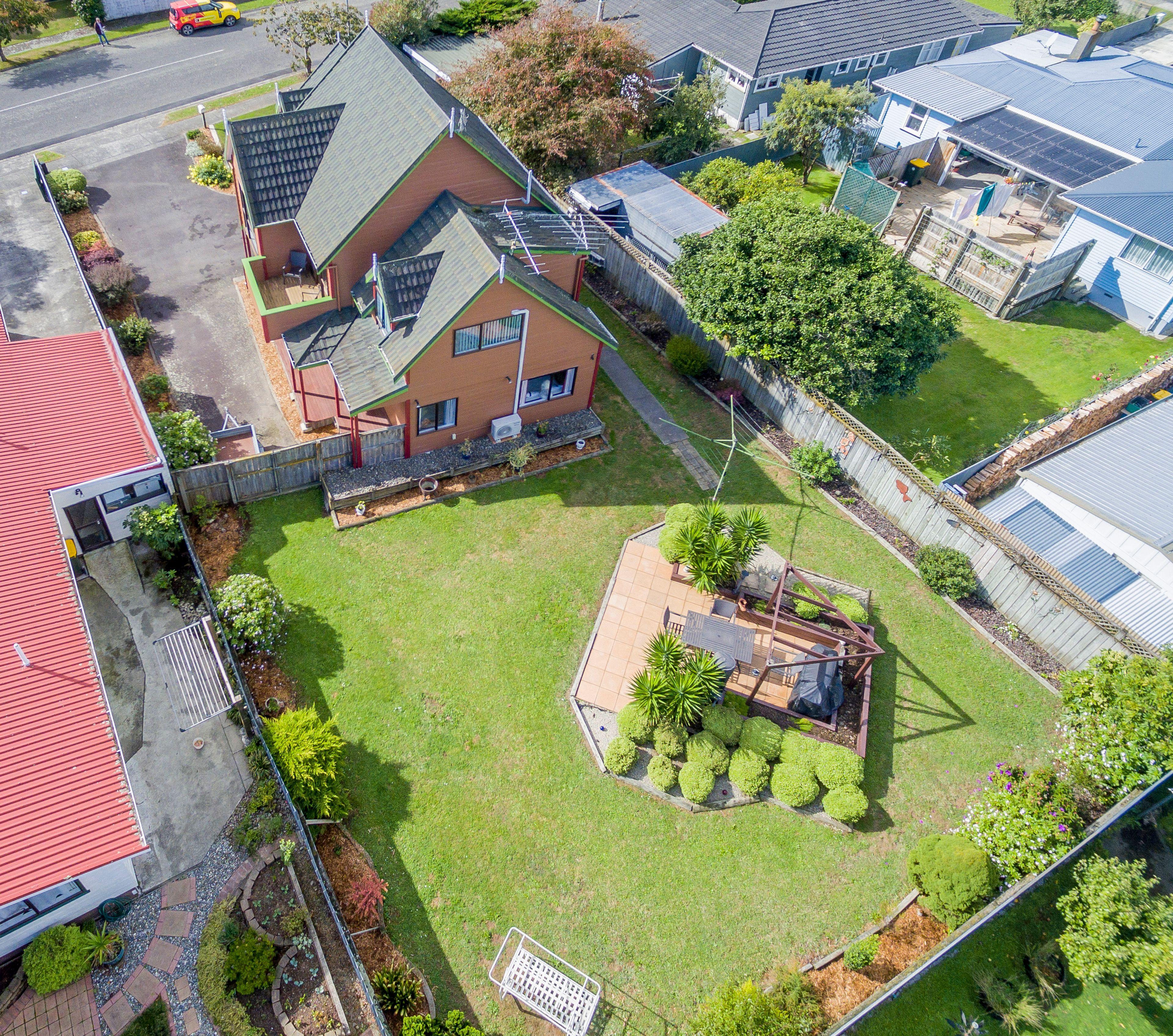 4 Tararua Crescent, Otaki, Kapiti Coast, Wellington | Tall Poppy 