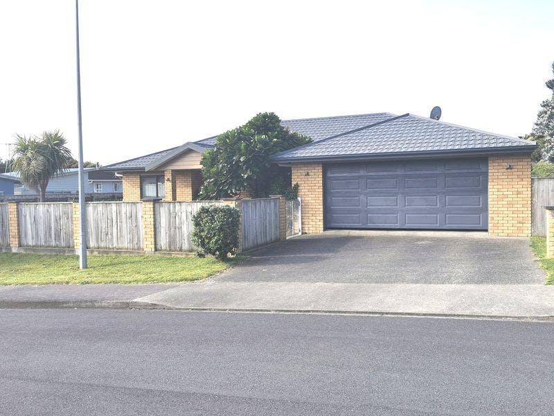 4 Byron Brown Place, Otaki Beach, Kapiti Coast