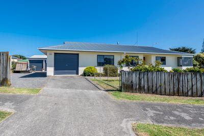 29 Karaka Street, Otaki Beach, Kapiti Coast, Wellington | Tall Poppy 