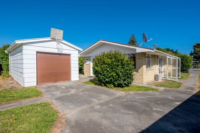 42 Te Rauparaha Street, Otaki, Kapiti Coast