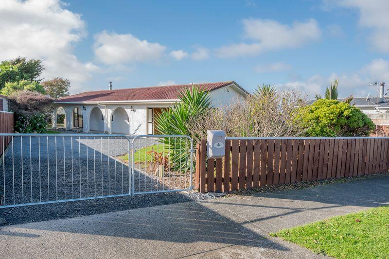 64 Atkinson Avenue, Otaki Beach, Kapiti Coast, Wellington | Tall Poppy 