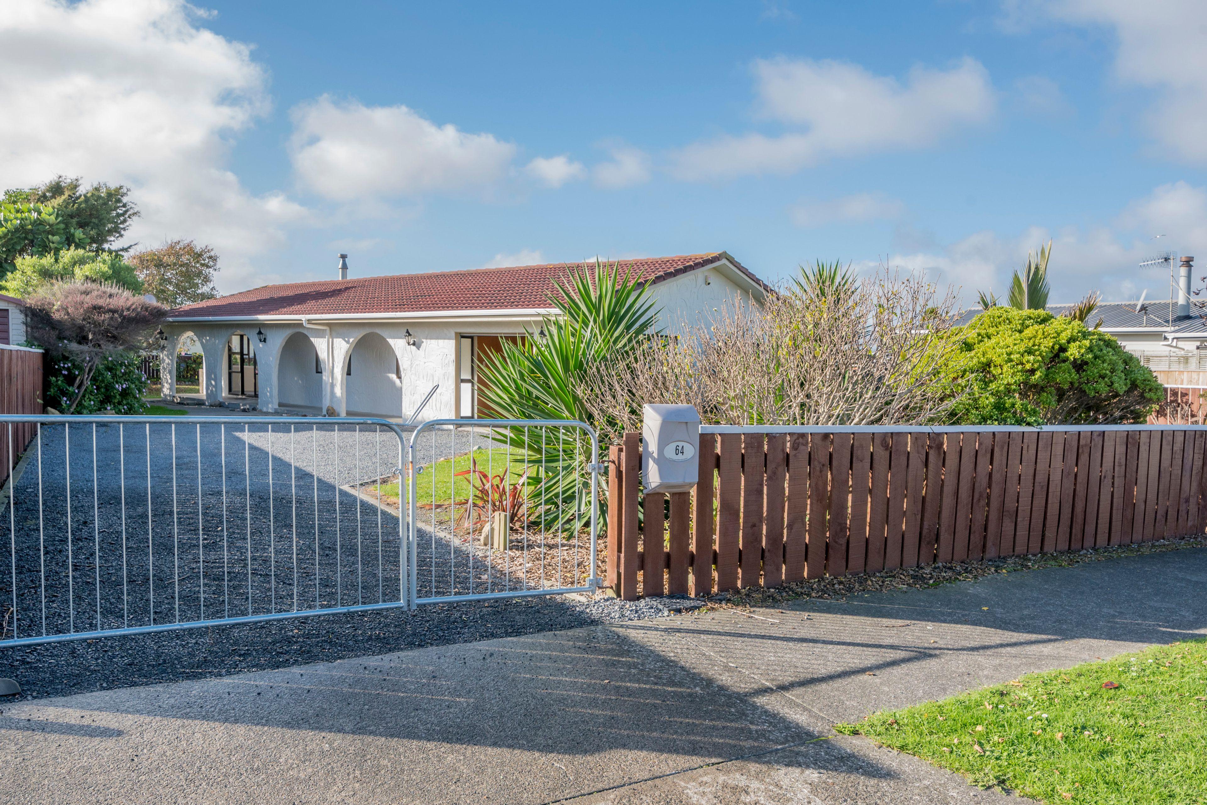 64 Atkinson Avenue, Otaki Beach, Kapiti Coast, Wellington | Tall Poppy 