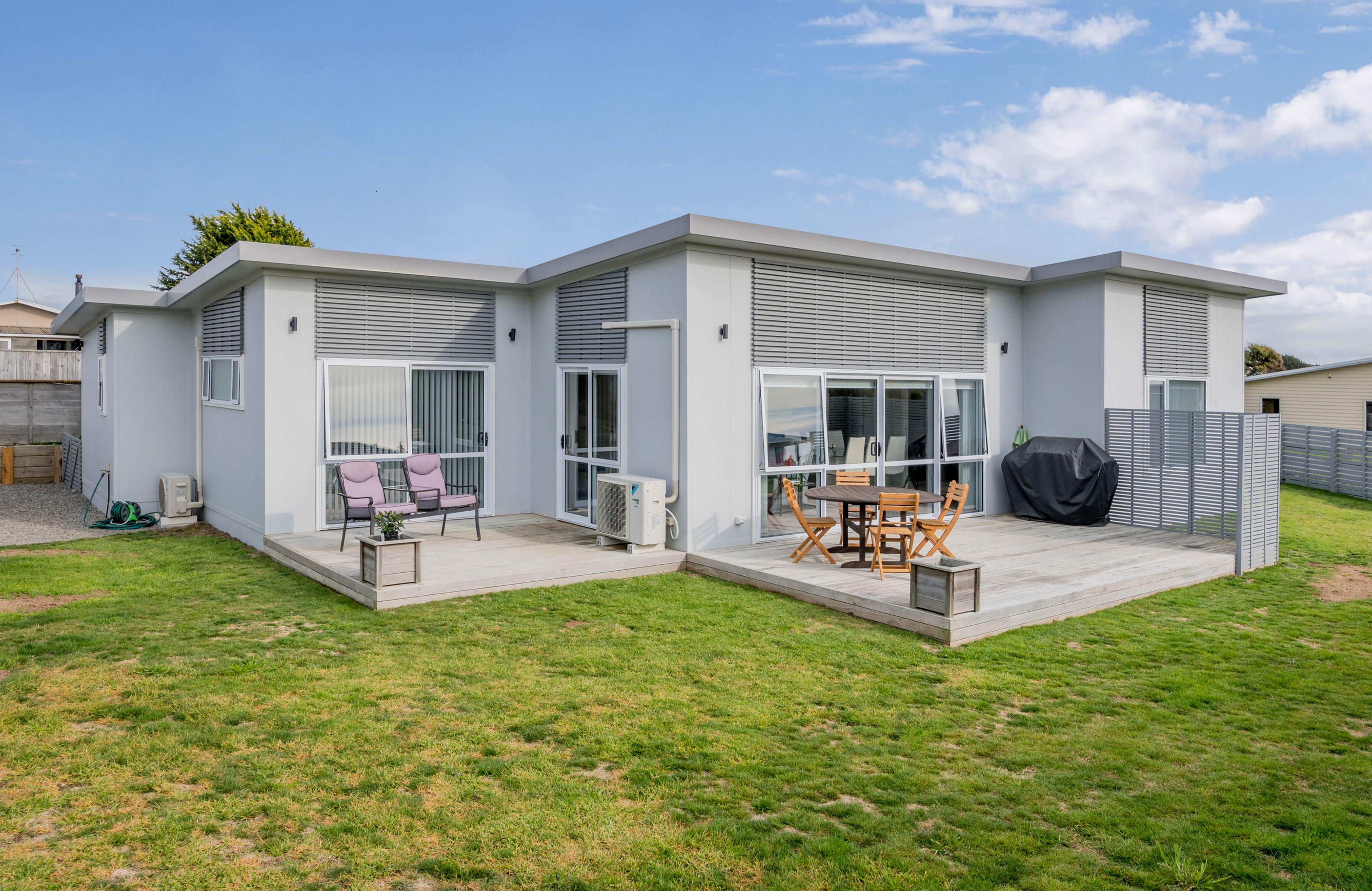 104 Mountainview Terrace, Otaki Beach, Kapiti Coast, Wellington | Tall Poppy 