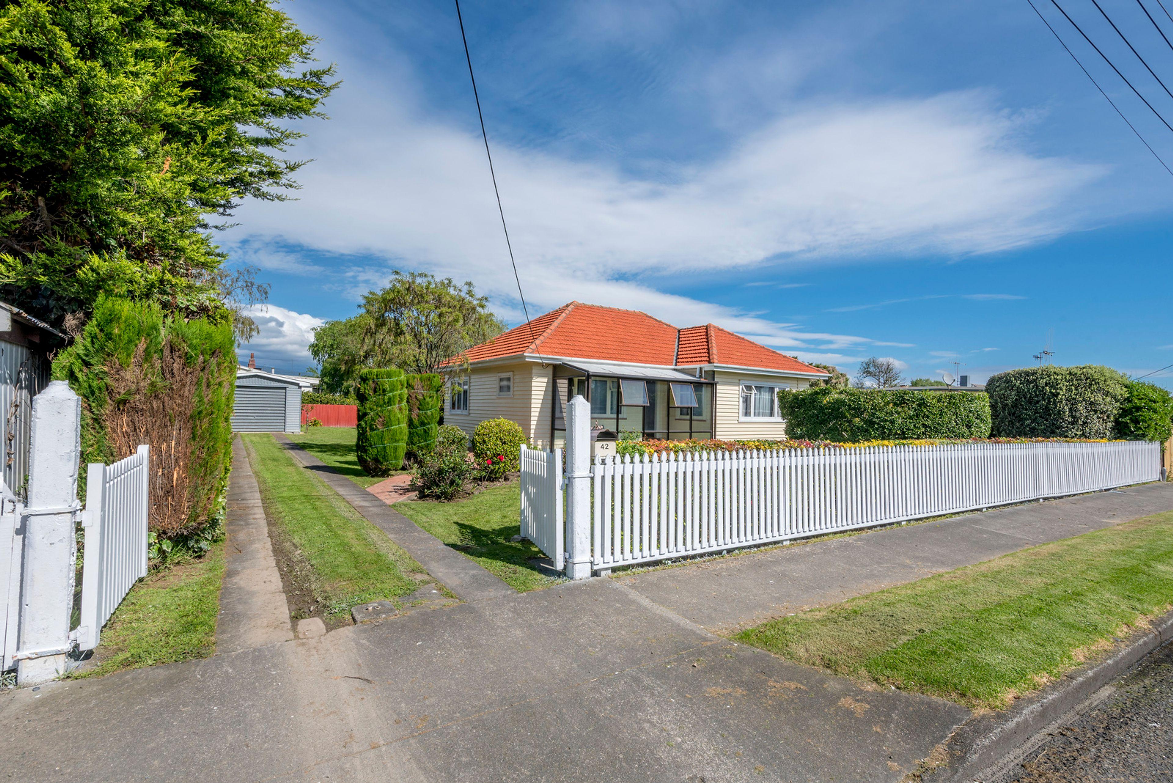 42 Aotaki Street, Otaki, Kapiti Coast, Wellington | Tall Poppy 