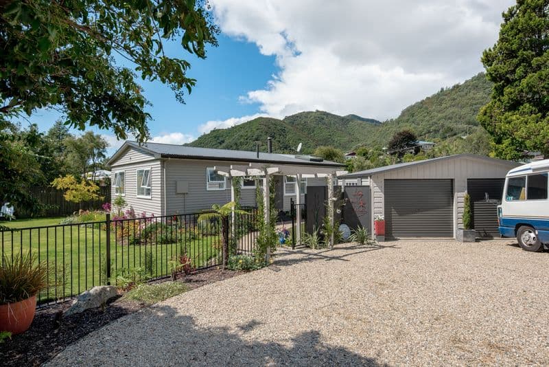 48 Wairau Road, Picton, Picton