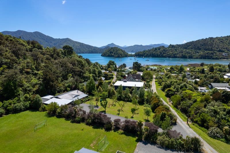 33 Phillips Road, Ngakuta Bay, Marlborough Sounds