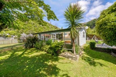 19 Phillips Road, Ngakuta Bay, Marlborough Sounds, Marlborough | Tall Poppy 