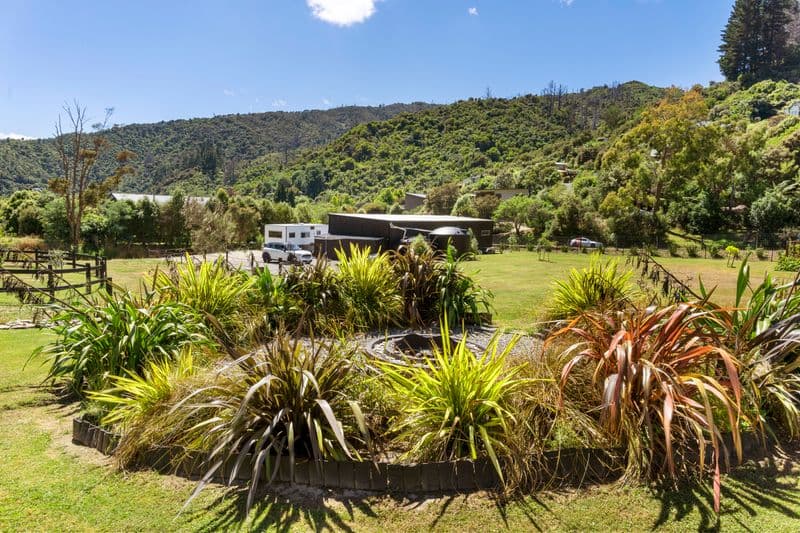 12 Manuka Drive, Ngakuta Bay, Marlborough Sounds