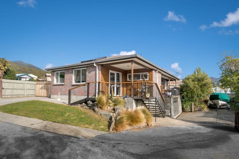 289 Waikawa Road, Waikawa, Marlborough