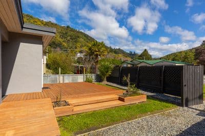 44 Dorset Street, Picton, Picton, Marlborough | Tall Poppy 