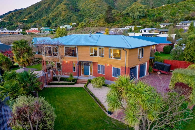 4 Rimu Terrace, Waikawa, Marlborough, Marlborough | Tall Poppy 