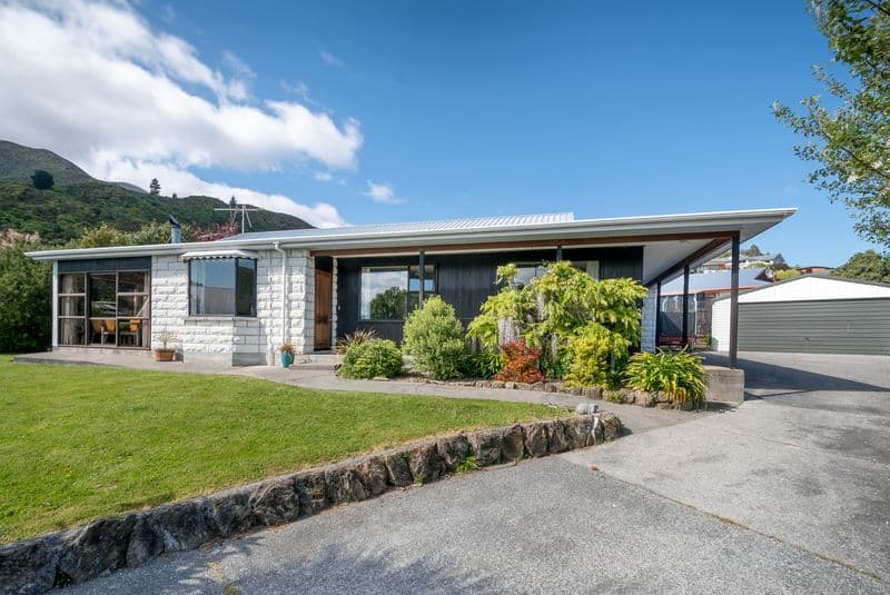 78 Moana View Road, Waikawa, Picton