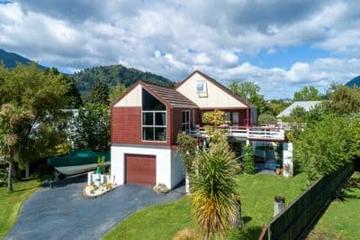 2 Huia Street, Waikawa, Picton, Marlborough | Tall Poppy 