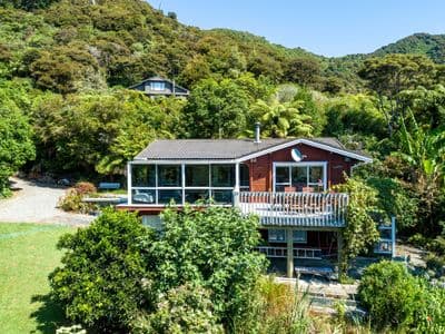 236 Moetapu Bay Road, Moetapu Bay, Marlborough, Marlborough | Tall Poppy 