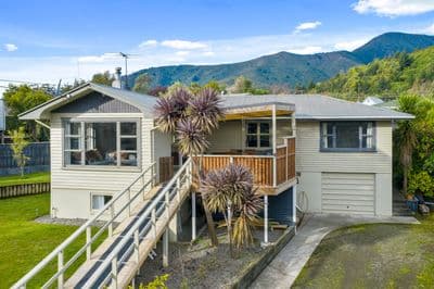 85 Hampden Street, Picton, Picton, Marlborough | Tall Poppy 