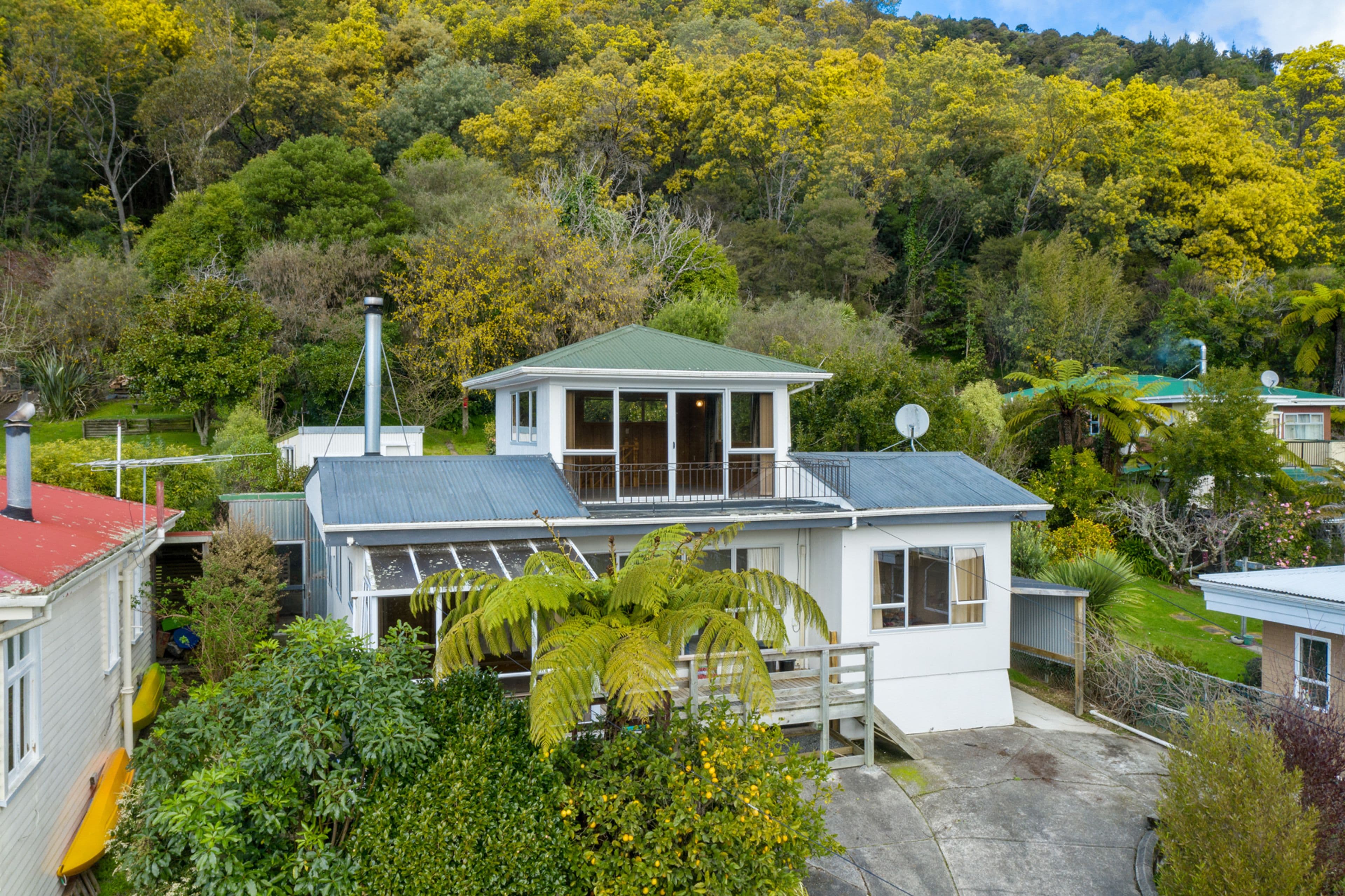 43 Milton Terrace, Picton, Picton, Marlborough | Tall Poppy 