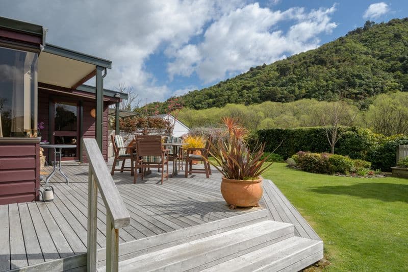 20 The Anchorage, Waikawa, Marlborough, Marlborough | Tall Poppy 