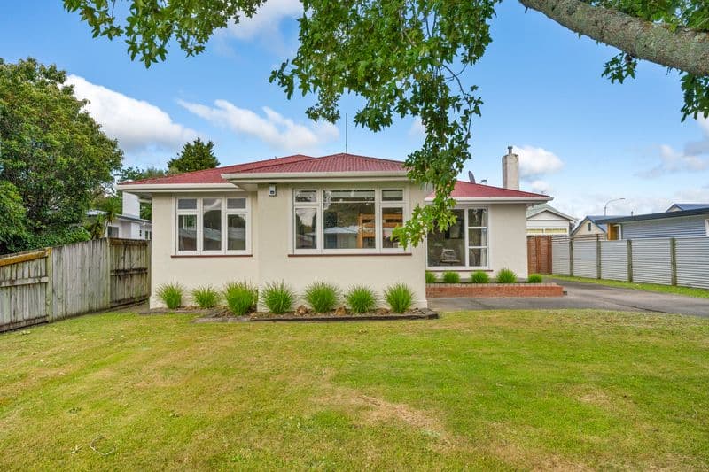 4 Burfield Place, Awapuni, Palmerston North City