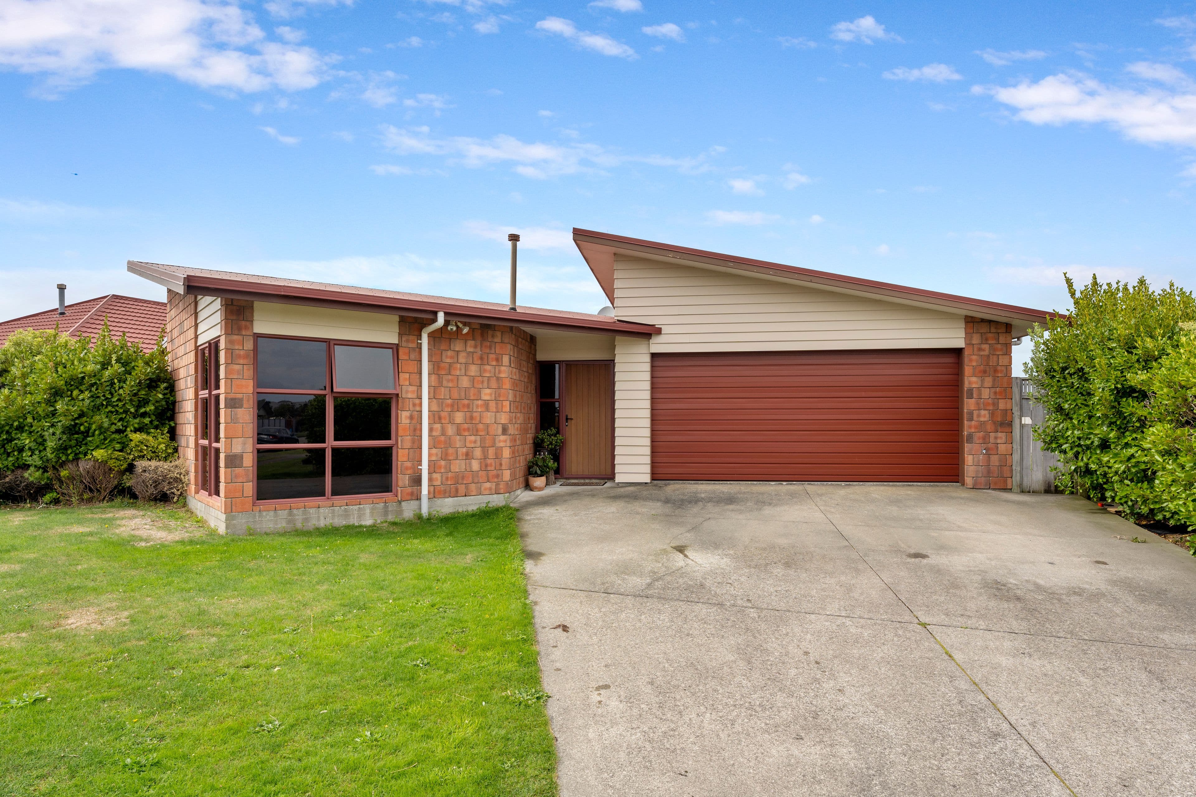 52 Geneva Terrace, Kelvin Grove, Palmerston North City, Manawatu | Tall Poppy 