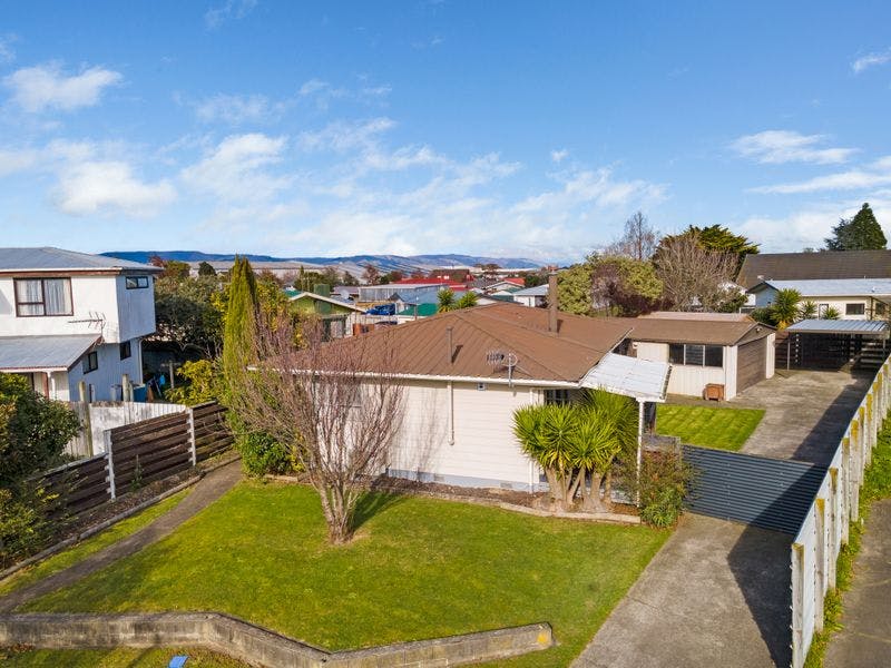 24 Hillcrest Drive, Kelvin Grove, Palmerston North City