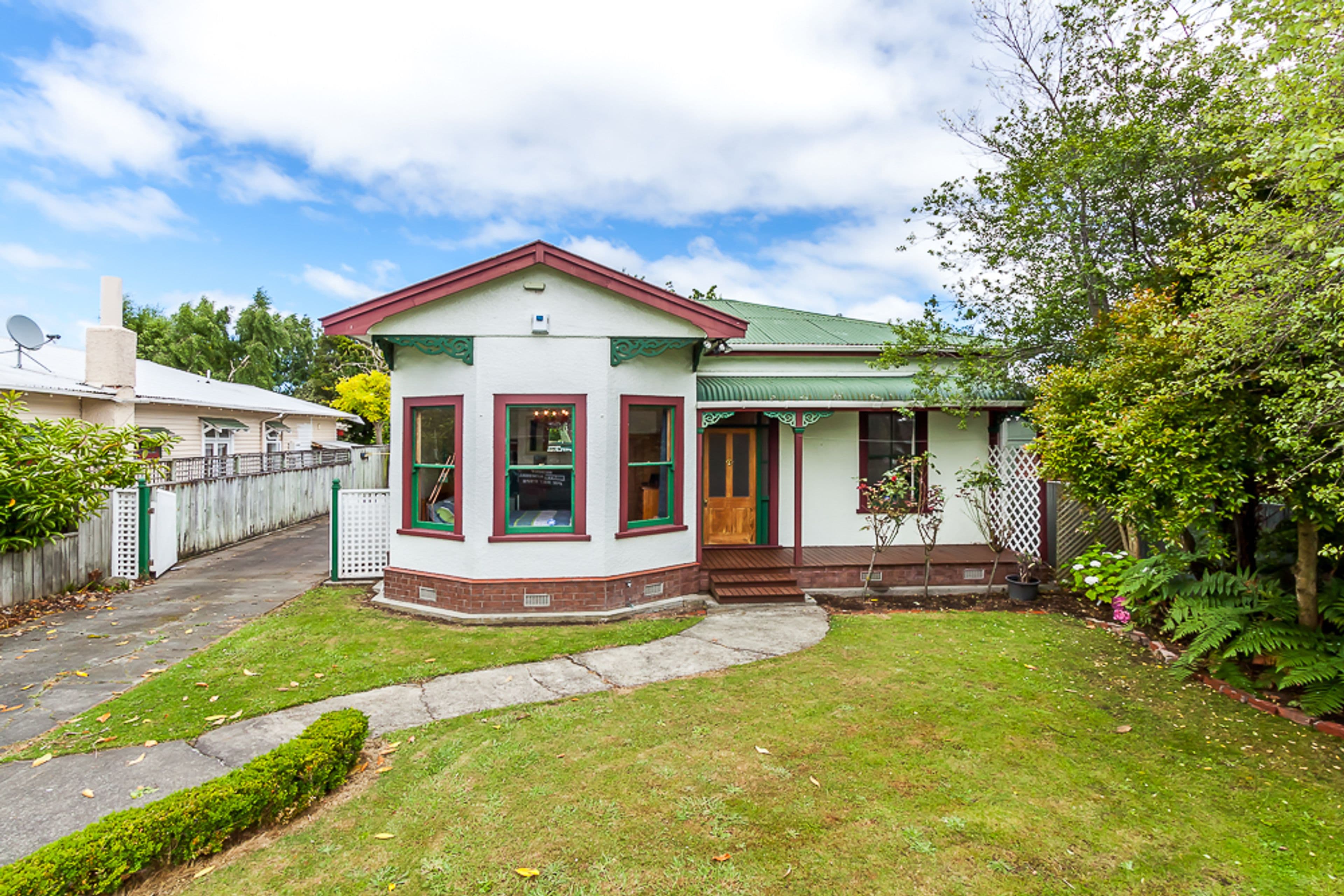 6 Worcester Street, West End, Palmerston North City, Manawatu | Tall Poppy 