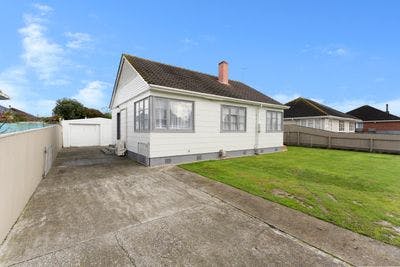 8 Upham Terrace, Roslyn, Palmerston North City, Manawatu | Tall Poppy 