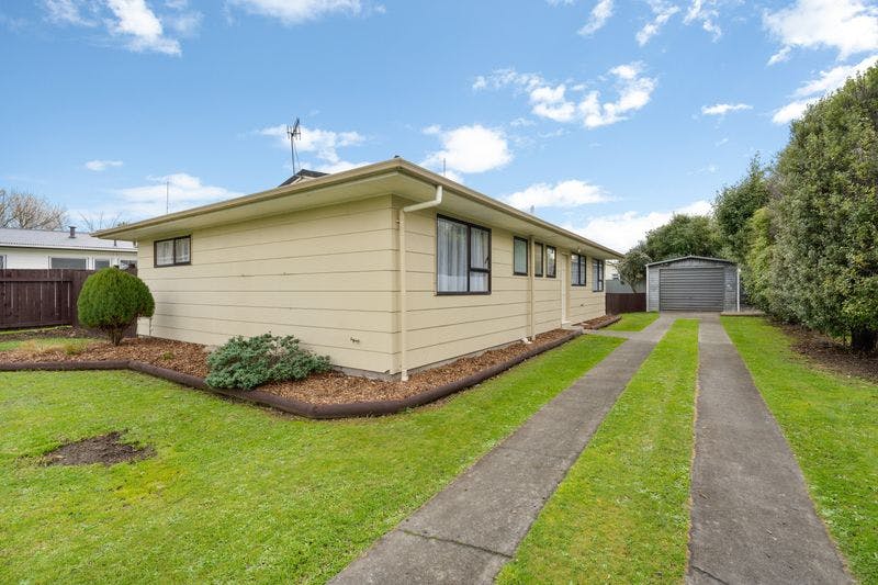 8 Ashton Place, Highbury, Palmerston North City