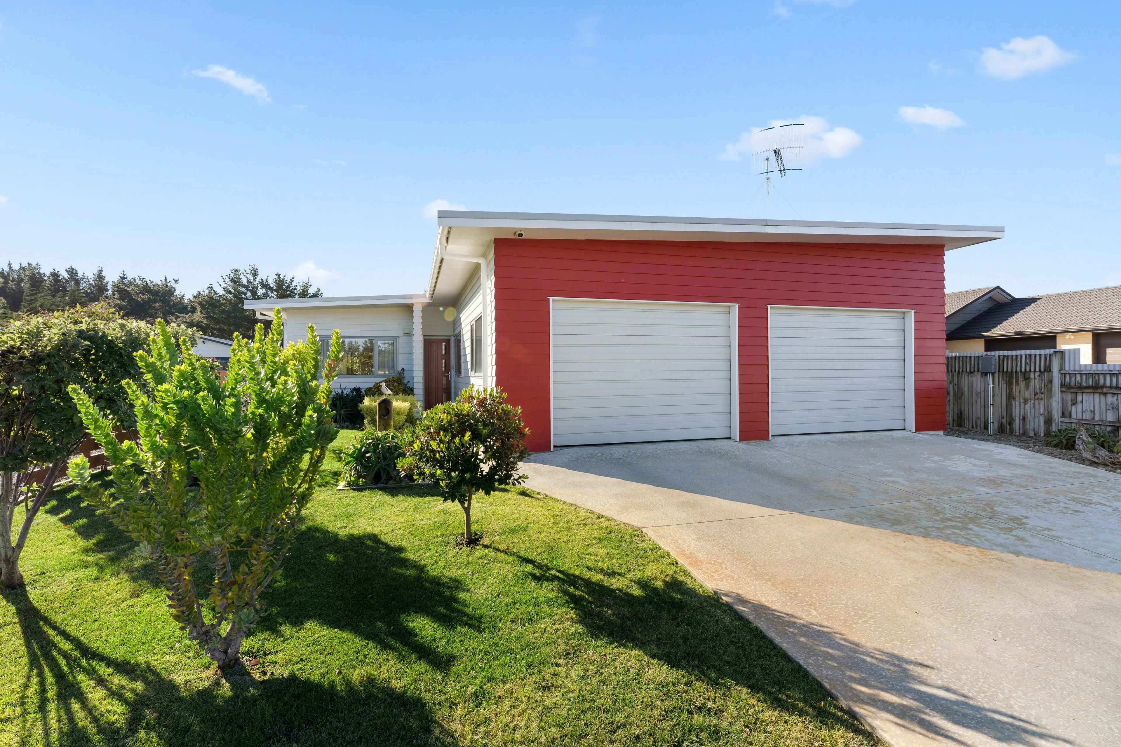 20 Sandown Avenue, Himatangi Beach, Manawatu, Manawatu | Tall Poppy 