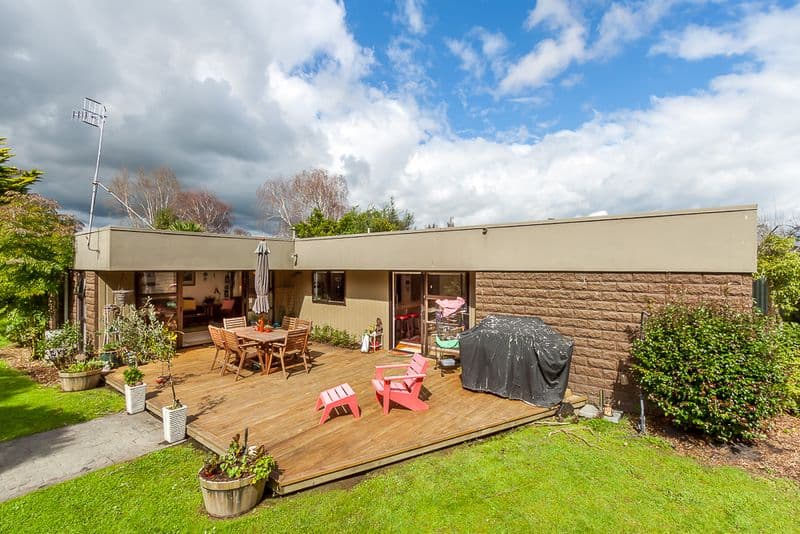 32 Humphries Place, Awapuni, Palmerston North City, Manawatu | Tall Poppy 