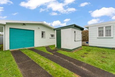 27 Ashford Ave, Hokowhitu, Palmerston North City, Manawatu | Tall Poppy 