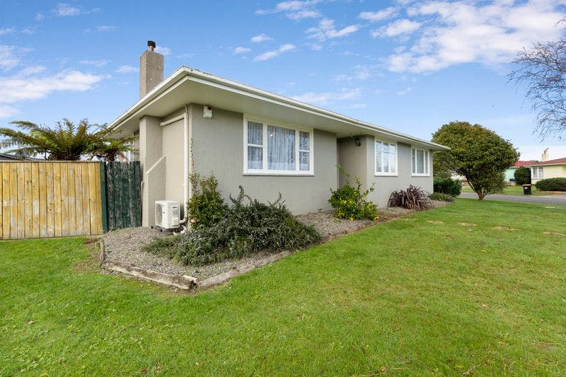 9 Ellesmere Crescent, Highbury, Palmerston North City