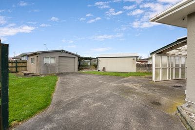 9 Ellesmere Crescent, Highbury, Palmerston North City, Manawatu | Tall Poppy 